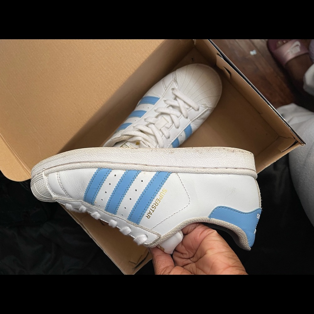 Shoes - Picture 2 of 2